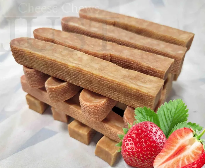 Dog cheese chew. Strawberry Small Himalayan Yak ~2.9 oz EA
