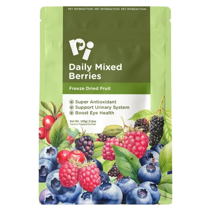 Freeze Dried Food Dog & Cat Food Topper – Daily Mixed Berries – 100 g
