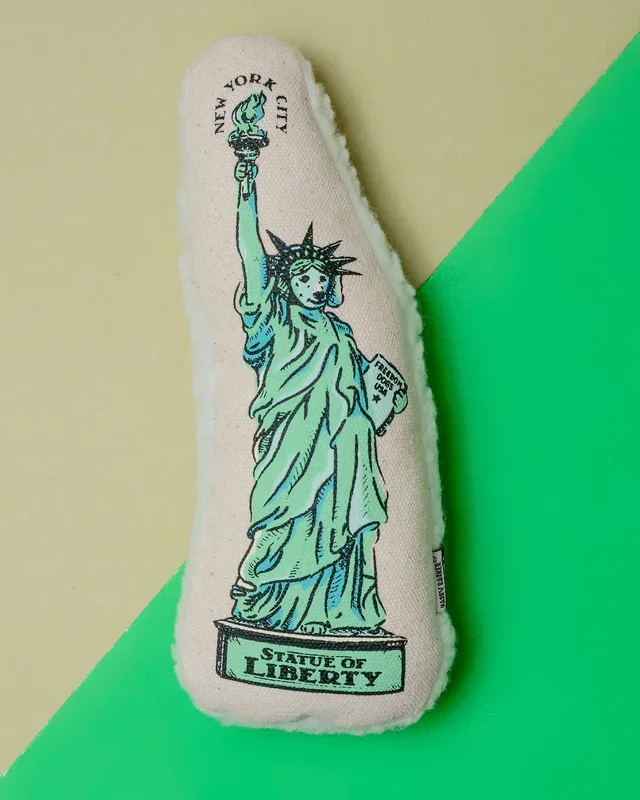 Statue of Liberty Plush Dog Toy