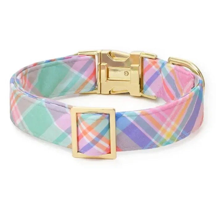 The Foggy Dog – Dog Collar Blooming Plaid